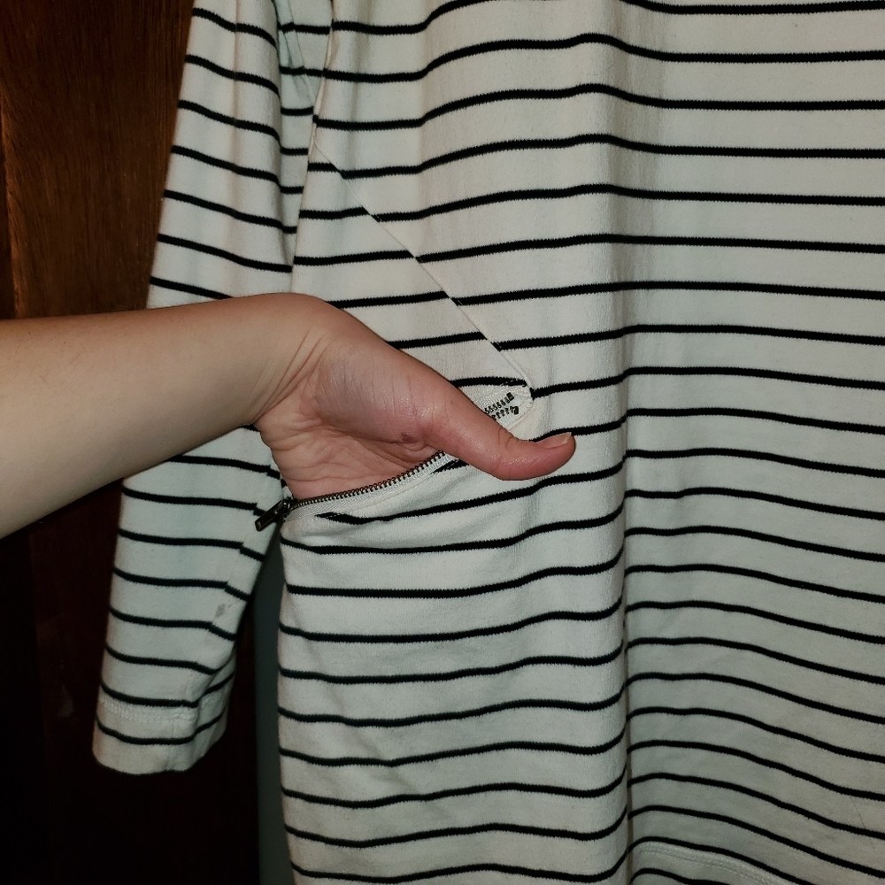 Target Sweatshirt - Picture 4 of 6